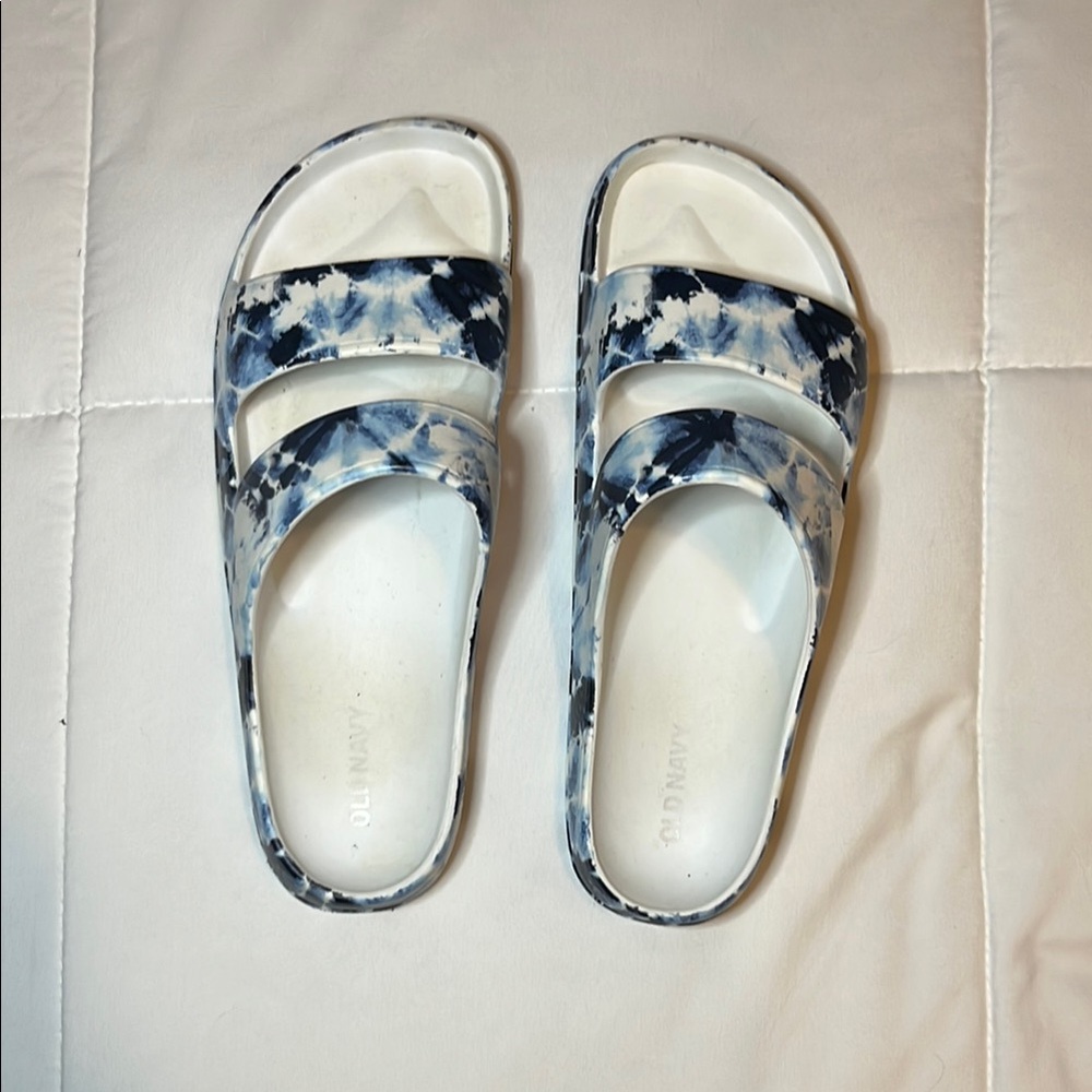 Old Navy Blue and White Sandals with Tie-Dye Straps